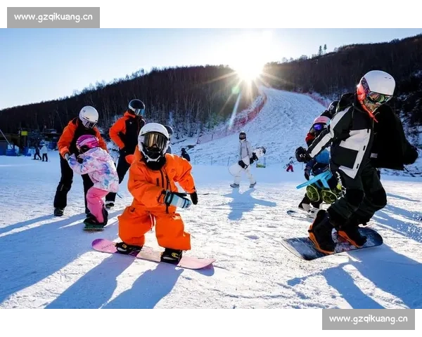 冰雪激情点燃寒冬活力全民共享冬季运动新时代健康中国梦想同行